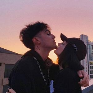 爆乳视频Xx逼水
